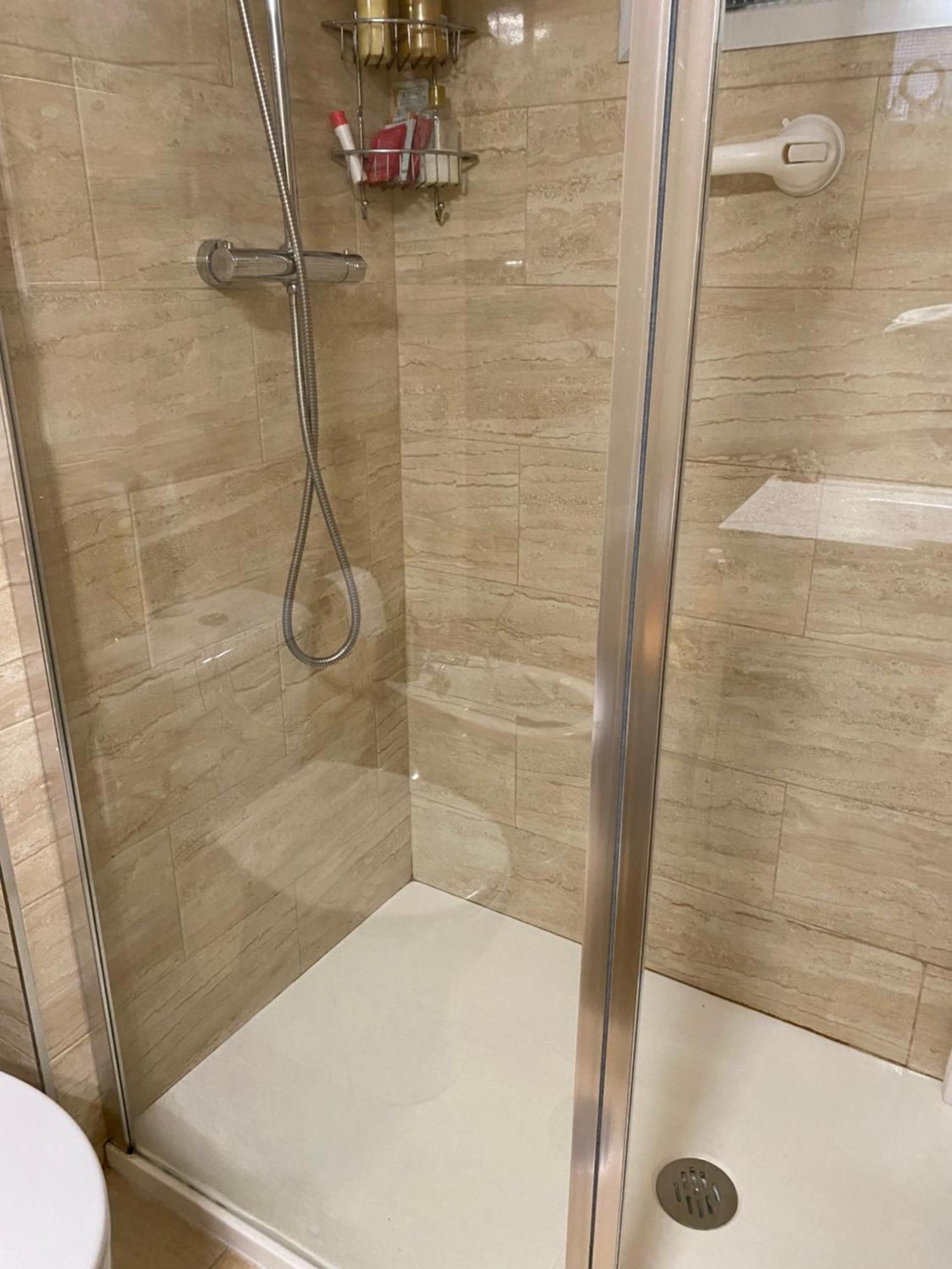 Shared Apartment! Piso Compartido! общая квартира! Séjour chez l'habitant *