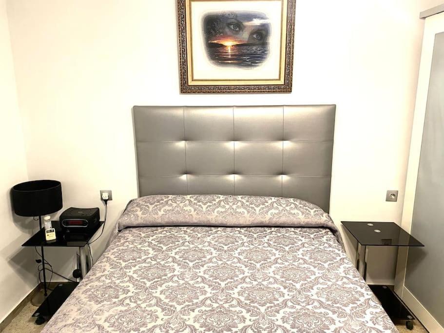 Séjour chez l'habitant Shared Apartment! Piso Compartido! общая квартира!